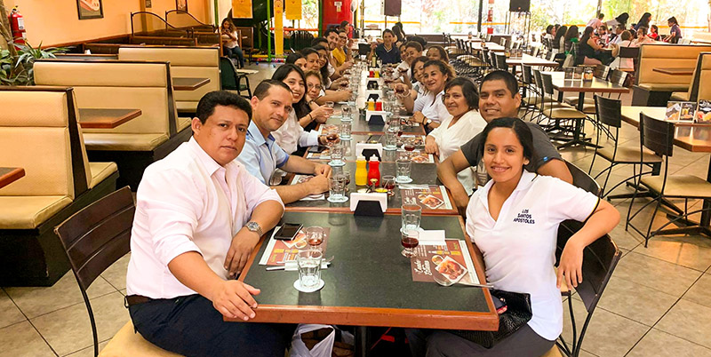 almuerzo nosotros